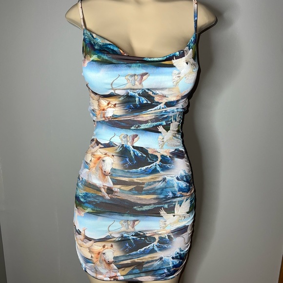 PrettyLittleThing Dresses & Skirts - NWT Pretty Little Thing Dress